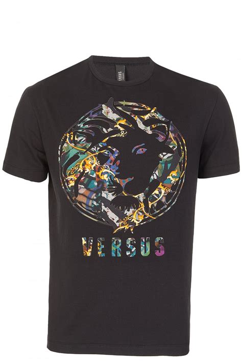 differenza tra versace e versus|versace vs versus clothing.